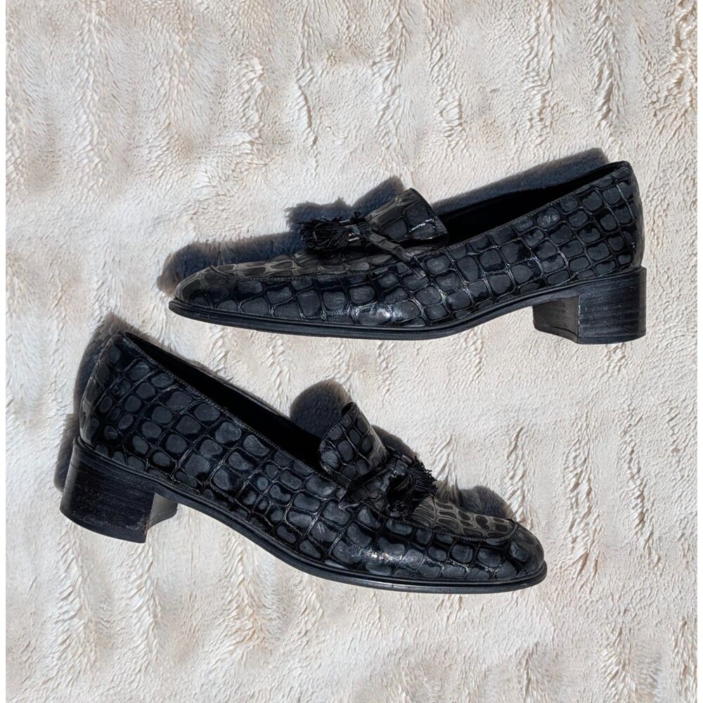 STUART WEITZMAN Black & Grey Crocodile Embossed Leather Tasseled Loafers, Sz 7